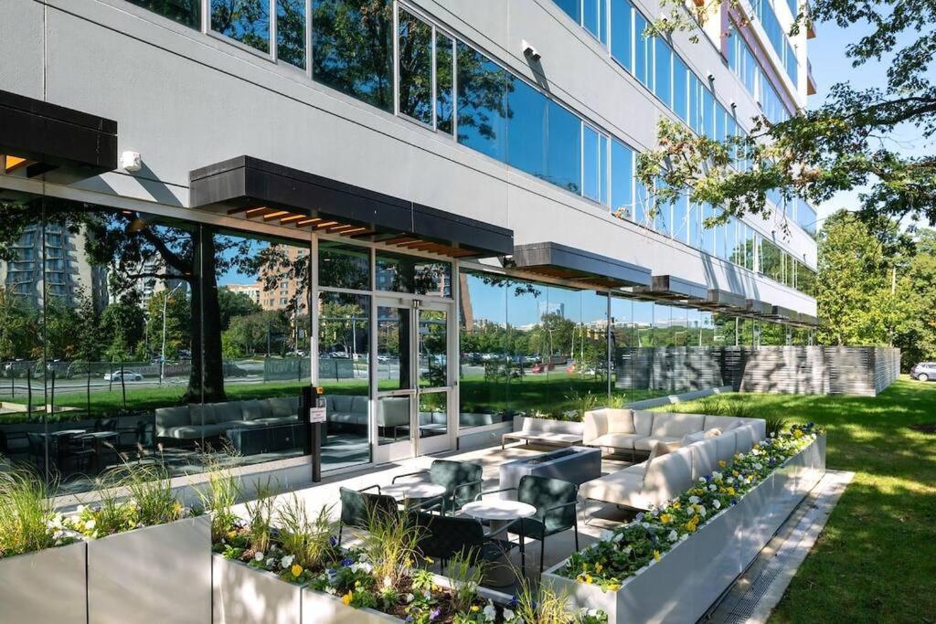City Luxury King Suite W Coffee Station Alexandria Exterior photo